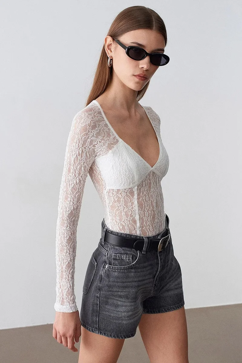 Dilvin White DILVIN Women’s Lace V-neck Long-sleeve Top for Women | Best Price UAE