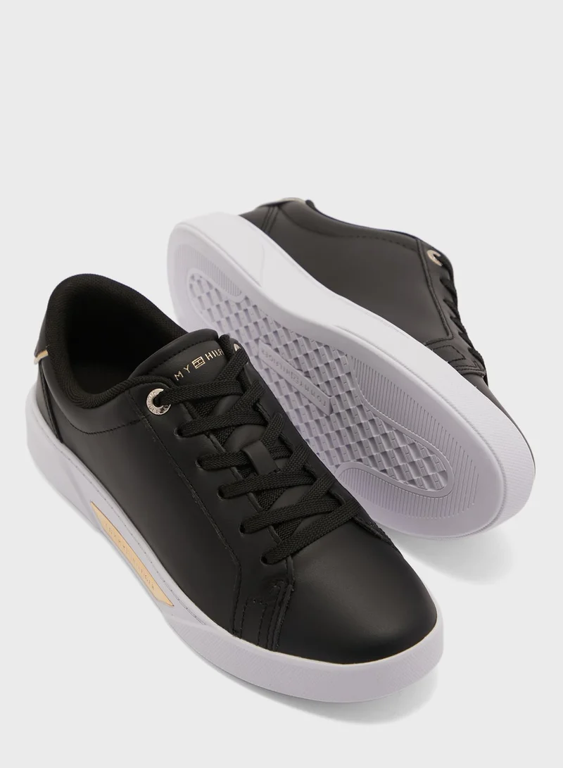 TOMMY HILFIGER Chic Court Low Top Sneakers