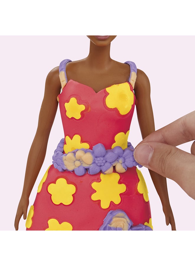 Play-Doh باي-دو باربي باقة الزهور والإكسسوارات، 4 أوراق نمط لإعادة التعبئة من مركب النمذجة، 8 إكسسوارات أزياء، فنون وحرف للأطفال من عمر 5 سنوات فما فوق (الدمية غير مشمولة) - Image 3