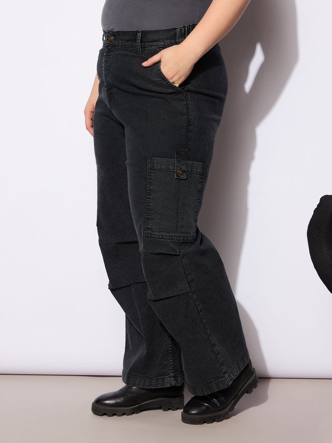SASSAFRAS Sassafras Plus Size Straight Fit Jeans with Side Pockets Details  - Image 3