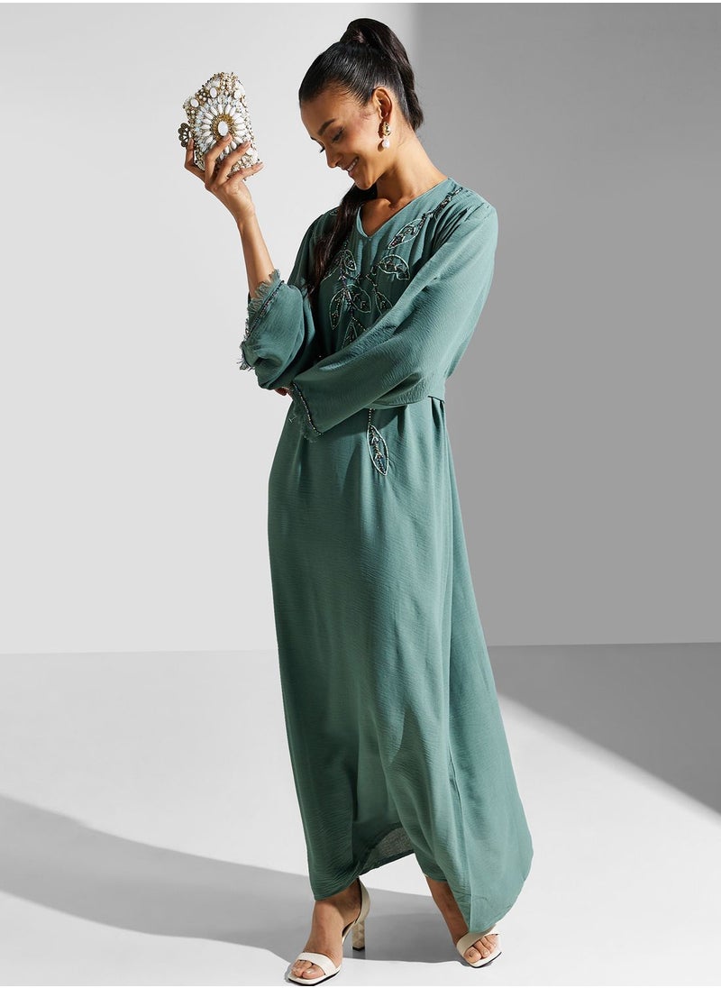 hayas closet - Embellished Belted Jalabiya - Image 1
