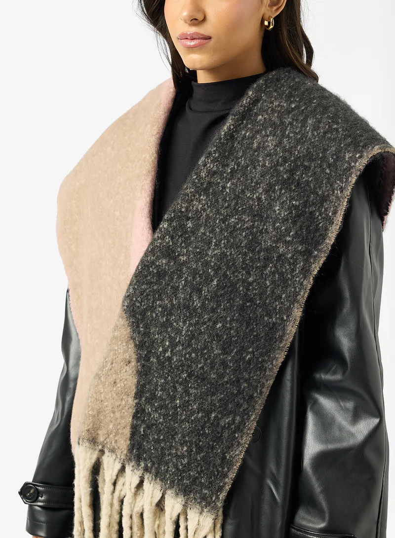 ELLA Wool Blend Checkered Tassel Scarf