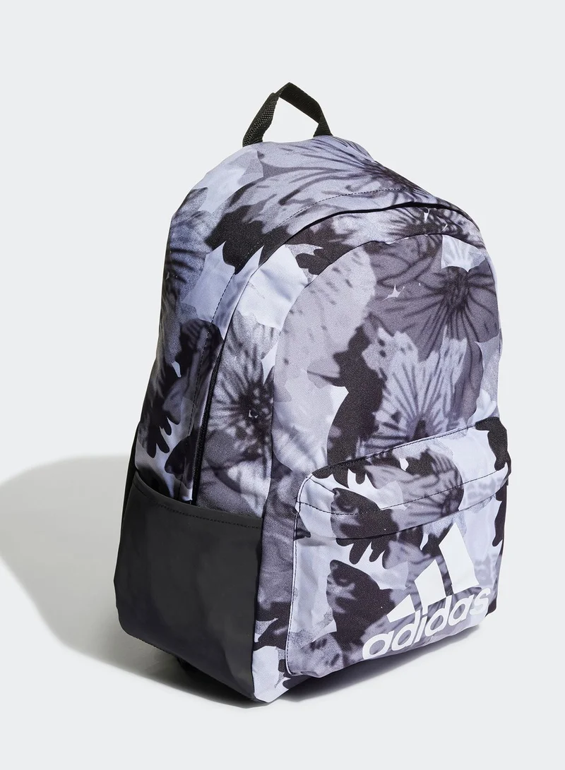 adidas شنطة ظهر كلاسيك