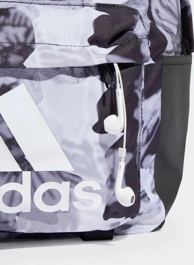 adidas شنطة ظهر كلاسيك