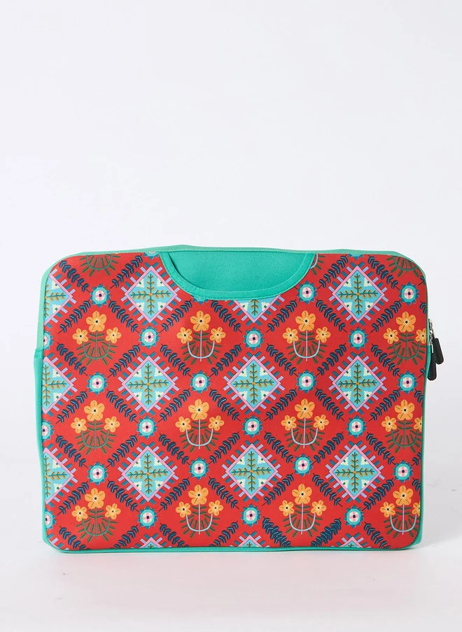 Chumbak  Lounging lady 15" laptop sleeve  | Best Price UAE