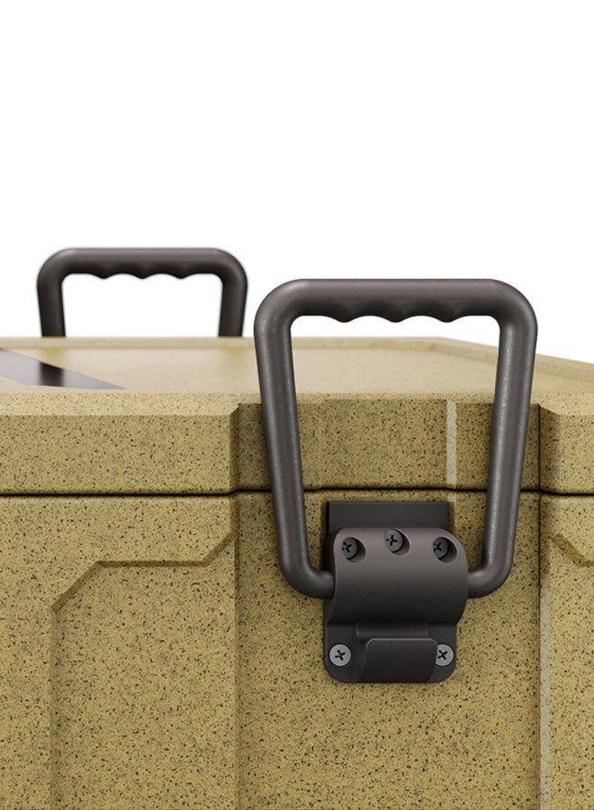 Ice box for trips, capacity 33 L