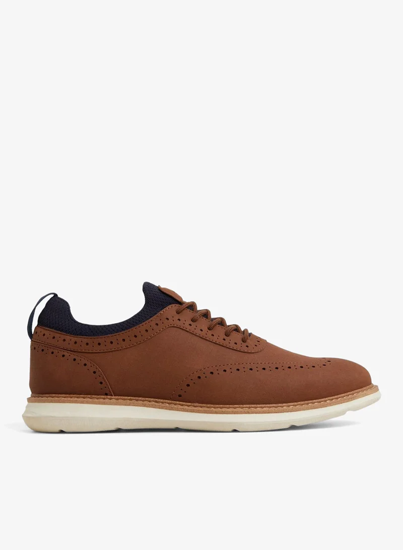 الدو Kalister Lace-Up Sneakers
