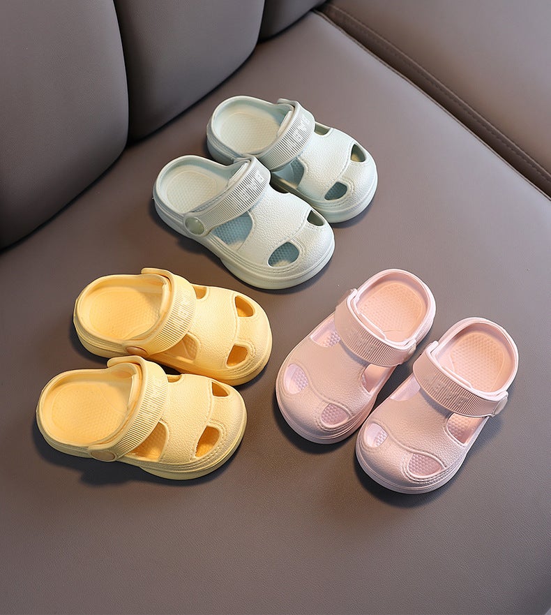 Latest Fashion Summer Boys and Girls Non slip Soft Bottom Beach Sandals Pool Slippers Cartoon Design - Image 5