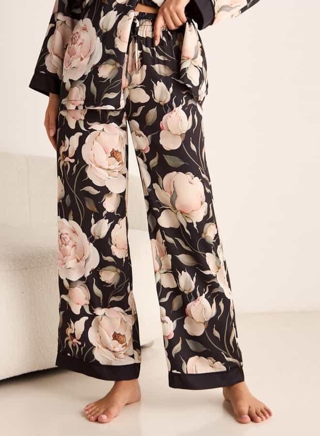 سبلاش فيڤ طقم روب وبيجامة بطبعة زهور - Image 4