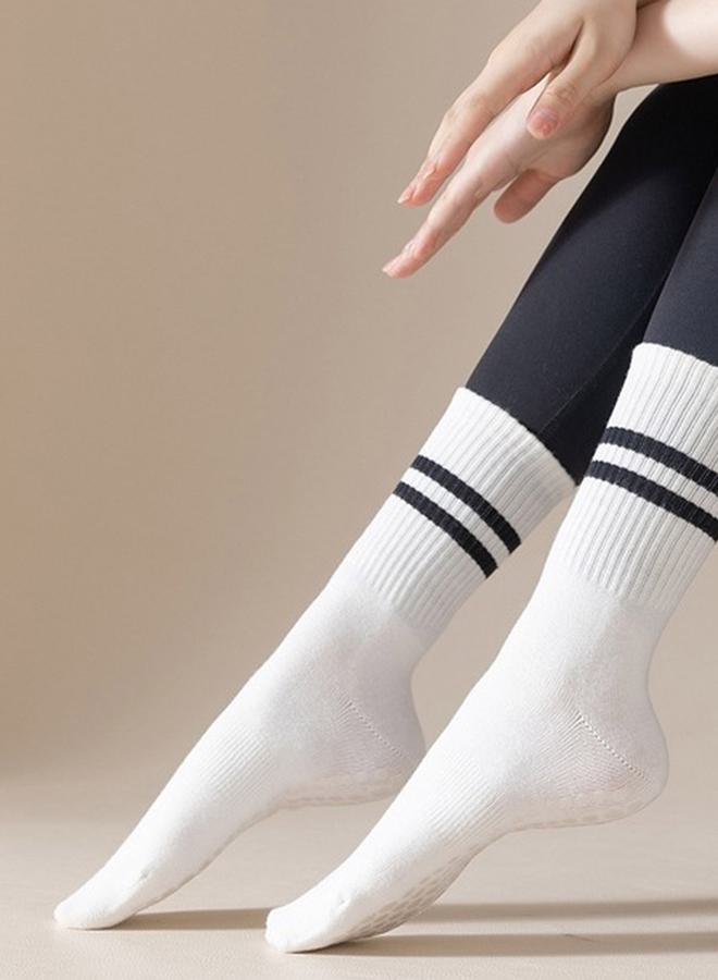 Styli Double Stripe Silicon Pad Base Crew Yoga Socks  - Image 2