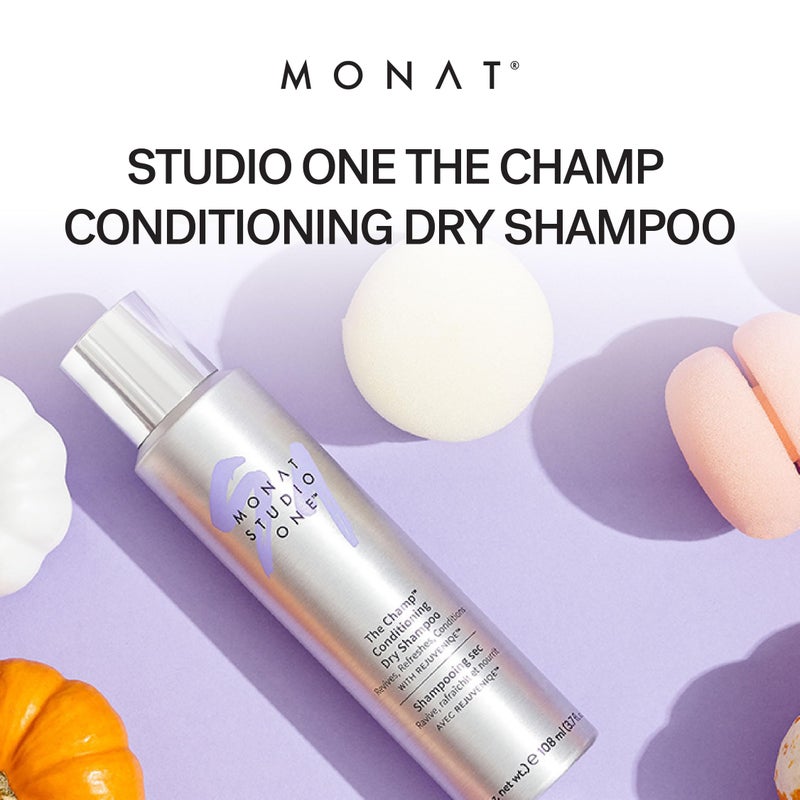 monat شامبو جاف مُكيف من مونات ستوديو ون™ ذا تشامب™ مُعزز بـ ريجوفينيك® - شامبو بدون ماء يمتص الزيوت والأوساخ والشوائب بين الشامبوهات. مناسب لجميع أنواع الشعر - الوزن الصافي 113 جرام/4 أونصة سائلة. - Image 4