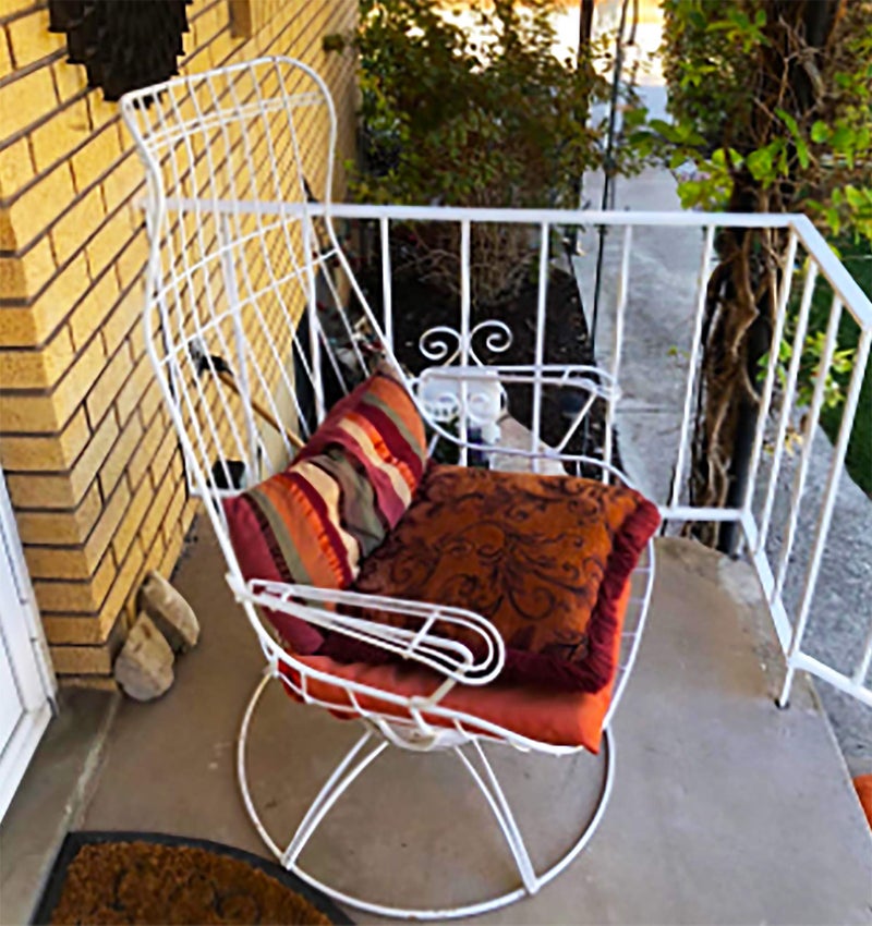 RUST BULLET راست بوليت وايت شيل - أبيض لامع - 4 أونصة سائلة - طلاء مقاوم للصدأ مقاوم للأشعة فوق البنفسجية، التحكم في التآكل وحماية طويلة الأمد للمعادن - Image 3