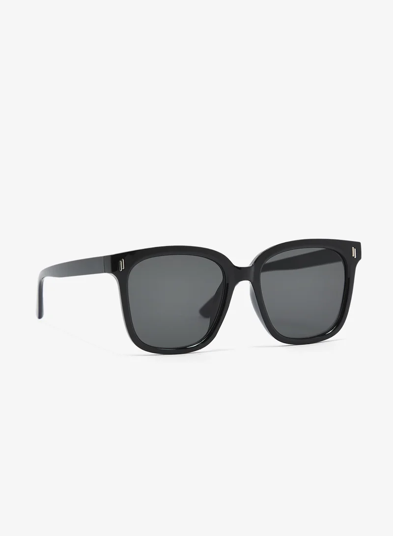 Casual Wayfarer Sunglasses
