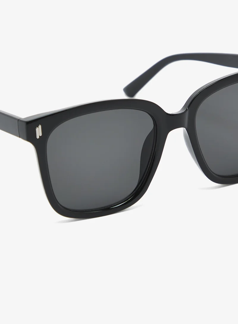 Robert Wood  Casual Wayfarer Sunglasses for Men | Best Price UAE