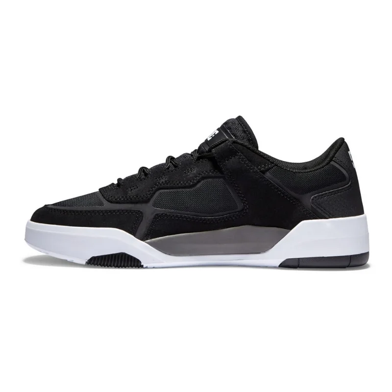 DC Shoes Black Metric Skate Shoe - Men for Men | Best Price UAE