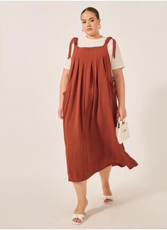 Styli Plus Size Solid Pleated Pinafore Midi Dress  - Image 2
