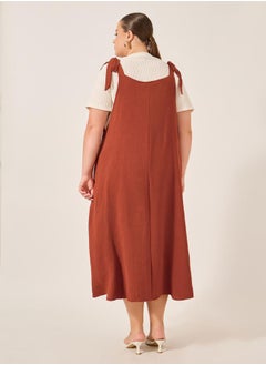 Styli Plus Size Solid Pleated Pinafore Midi Dress  - Image 5