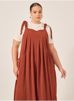 Styli Plus Size Solid Pleated Pinafore Midi Dress  - Image 3