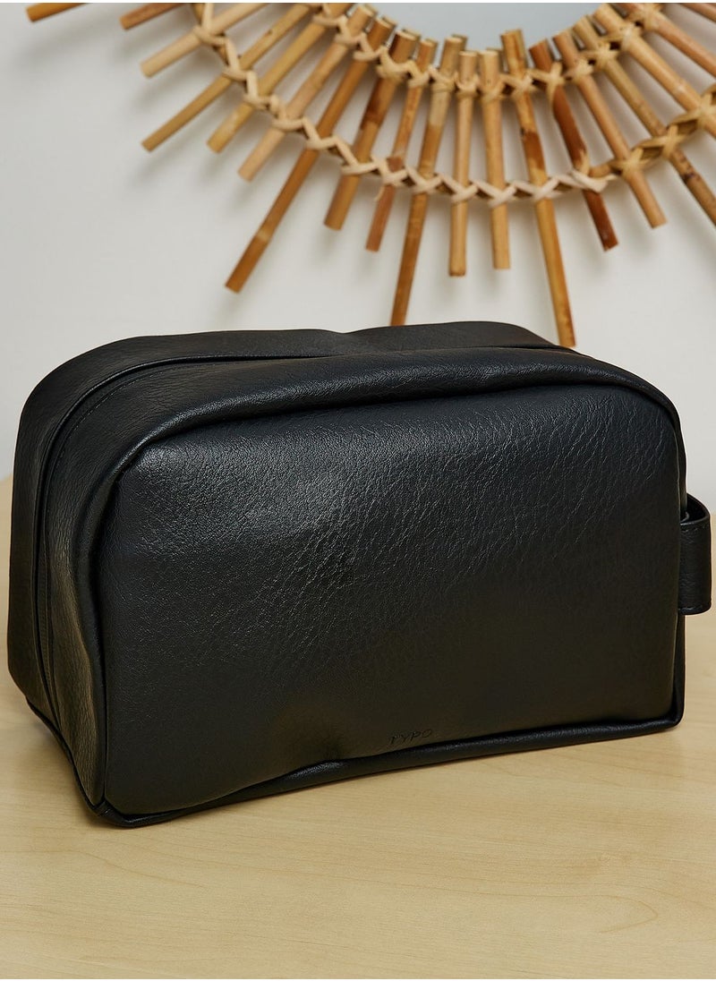 Typo Off The Grid Wash Bag  - Image 2
