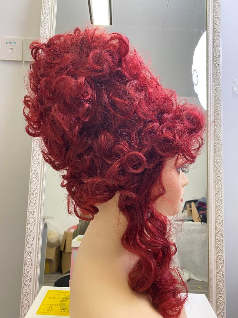 TS Queen Curly Vintage Wig for Women Cosplay Role Play Middle Part 8 inch Medium Length Red Synthetic Hair - Image 4