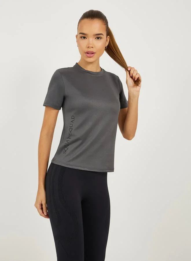 Styli Side Slogan Print Short Sleeves Top