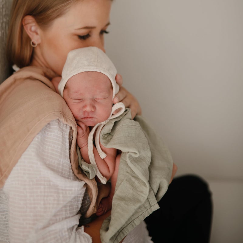 mushie Muslin Baby Burp Cloths | 100% Organic Cotton, Set of 2 (Blush/Fog) - Image 5