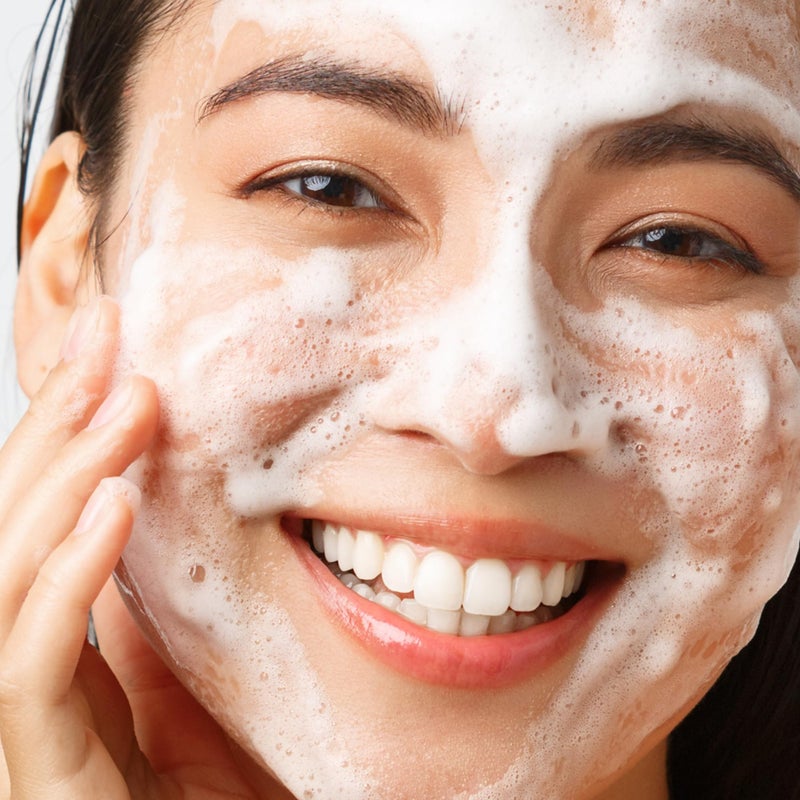 EXUVIANCE AGE REVERSE BioActiv Foaming PHA Face Wash and Makeup Remover with Botanical Extracts, Soap-Free 4.4 fl. oz. - Image 4