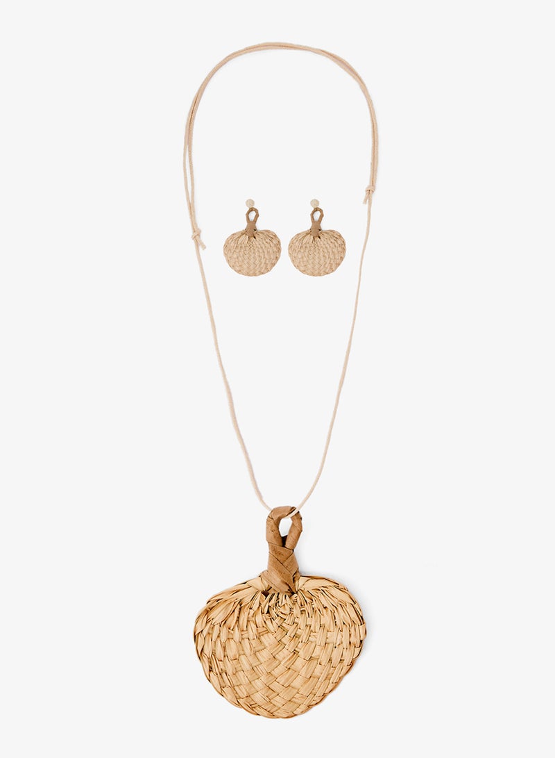 جينجر عقد صدفي بارز بنسيج الرافي - Image 1