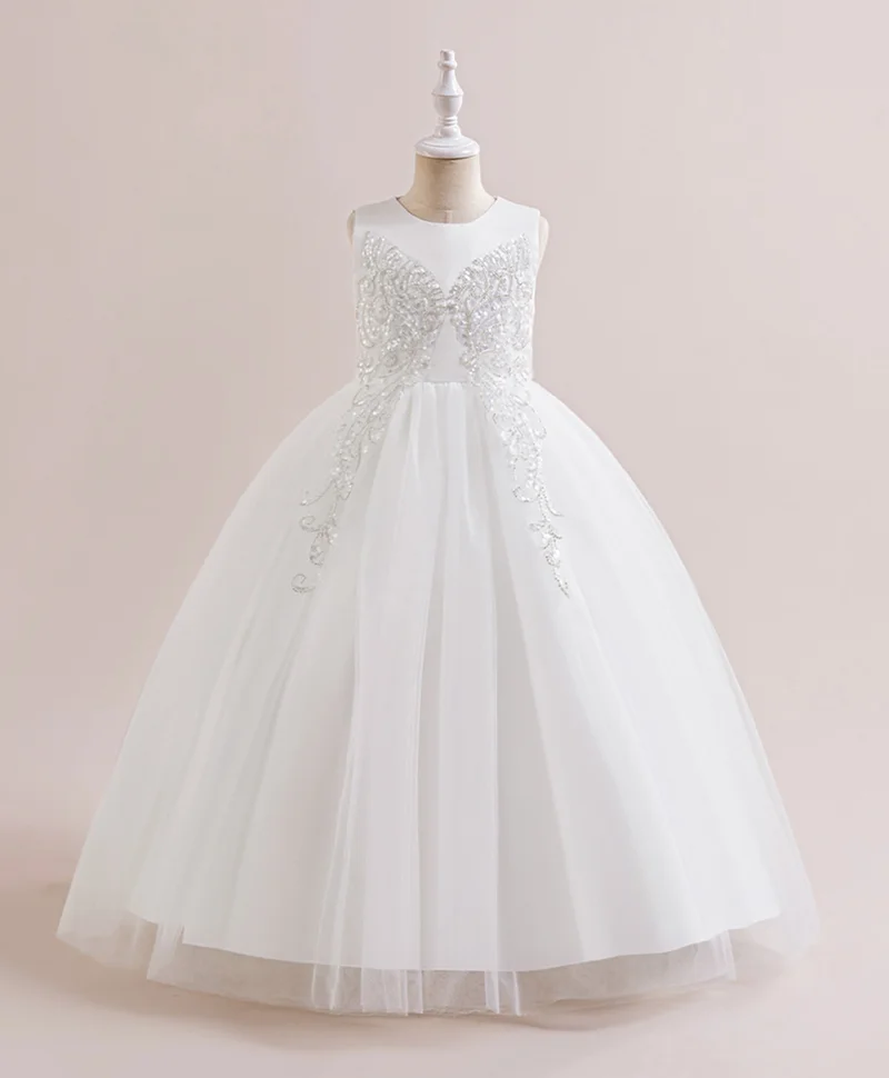 مارك وميا فستان مارك وميا مزين بفراشات - أبيض