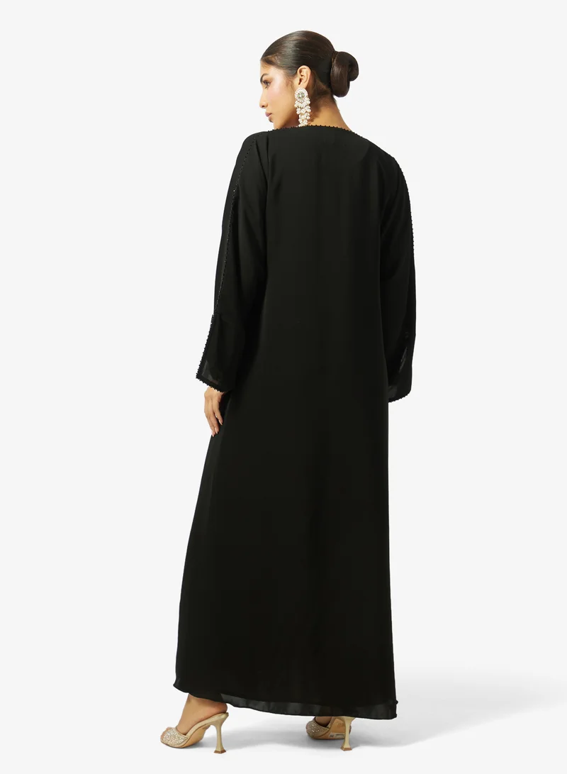 هيا كلوزيت عباية مفتوحة مطرزة بنقوش الزهور بياقة مستديرة