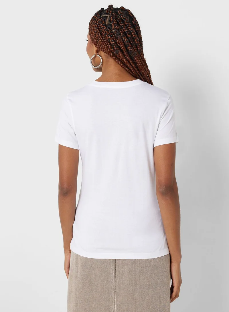 Calvin Klein Jeans Crew Neck Logo T-Shirt