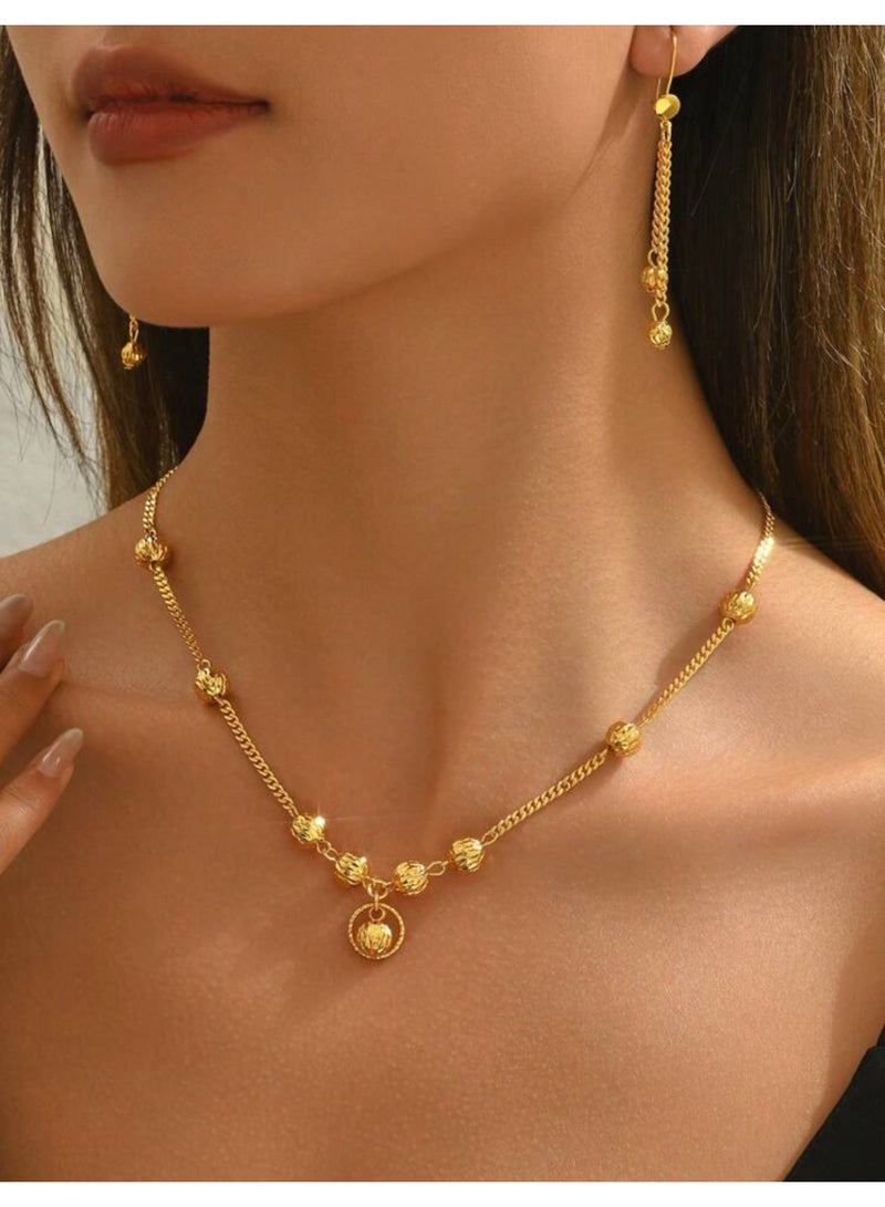غولدماكس طقم نسائي شبيه بالذهب مكون من سلسال وحلق اذن مطلي عيار 21  - Image 1
