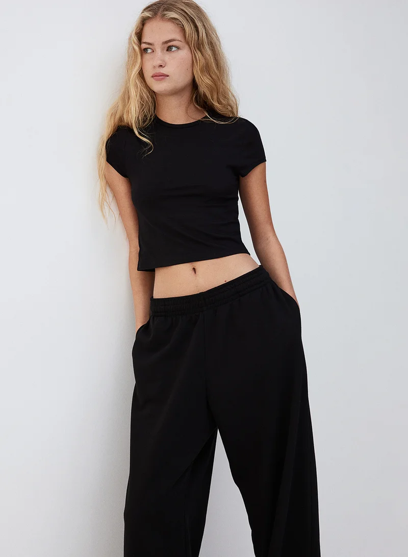 اتش اند ام Wide Joggers