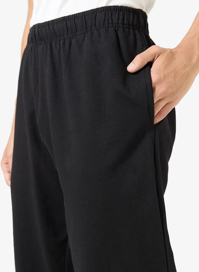 سفنتي فايف بنطلون رياضي مطرز بالجانب