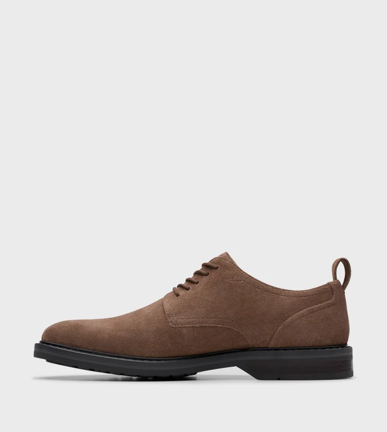 clarks Aldwin Lace Brown Sde