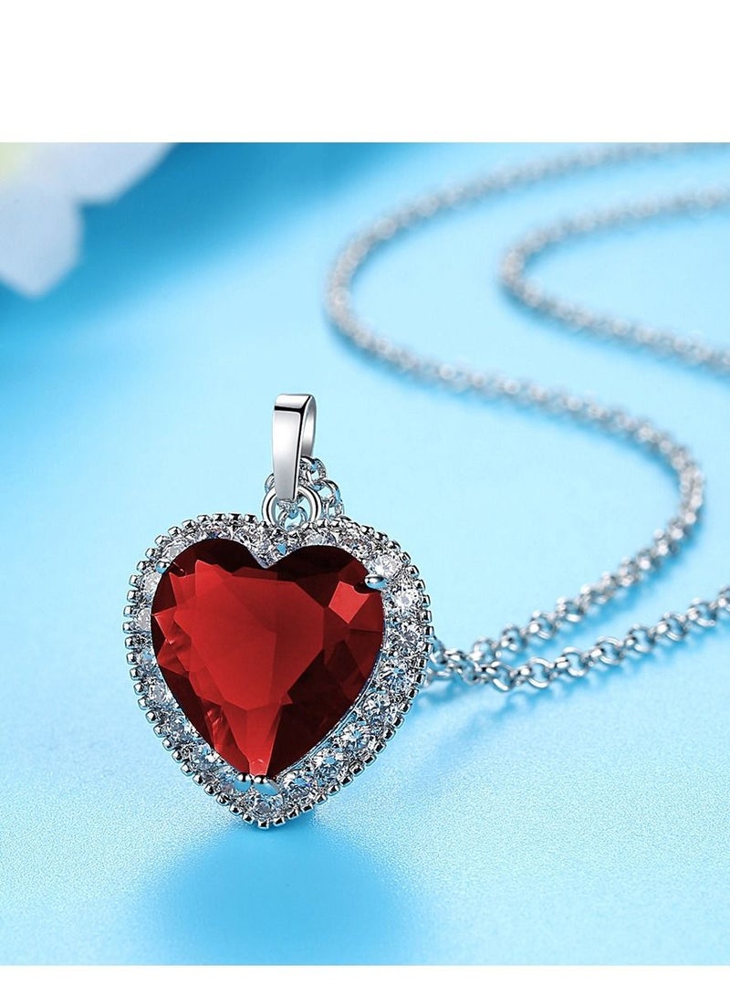 Y&D A red gemstone necklace called the Heart of the Sea - Image 2