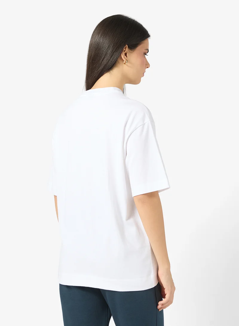 Nike Nsw Luxe Relaxed Fitted T-Shirt