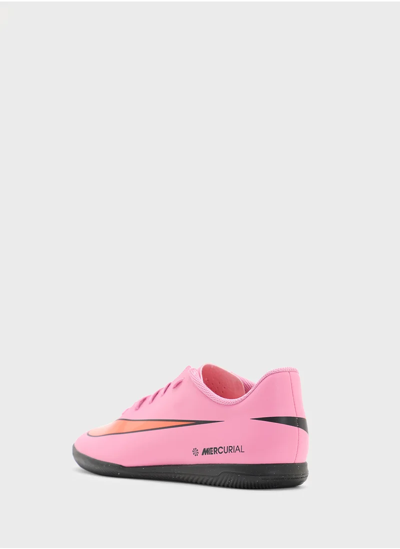 نايكي Vapor 16 Club Ic