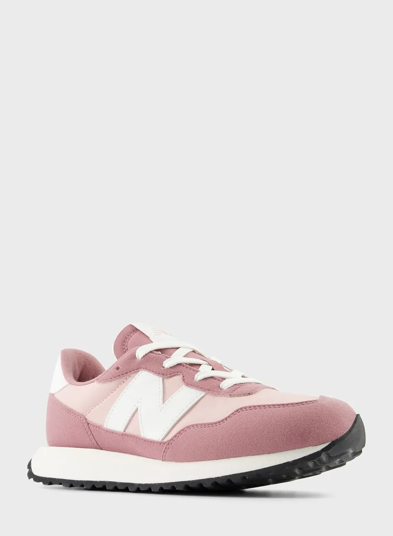 New Balance 237 Sneakers