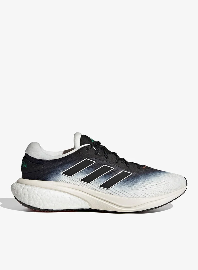 اديداس أحذية سوبرنوفا .