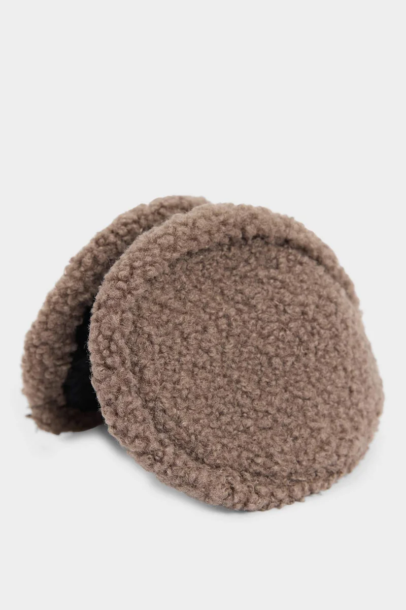 Defacto Man Plush Headphones