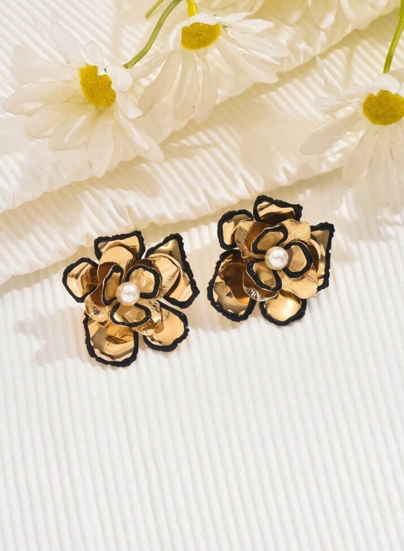 إيكوال حلق اذن نسائي بتصميم أنيق وعالي الجودة مصنوع من الاستانلس ستيل - Image 3