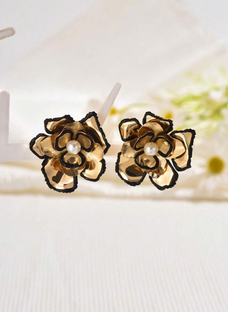 إيكوال حلق اذن نسائي بتصميم أنيق وعالي الجودة مصنوع من الاستانلس ستيل - Image 4