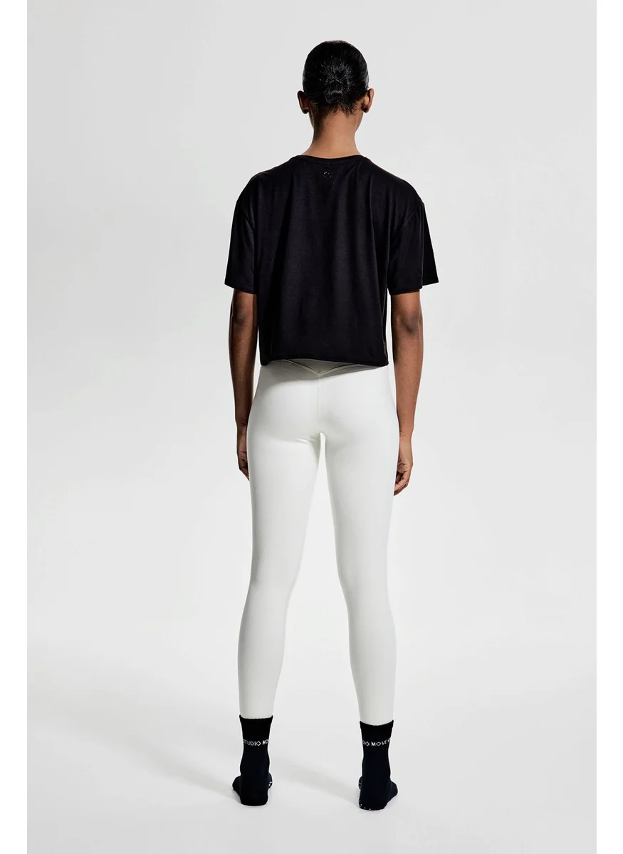 H&M Boxy-Style Sports Top In Drymove2