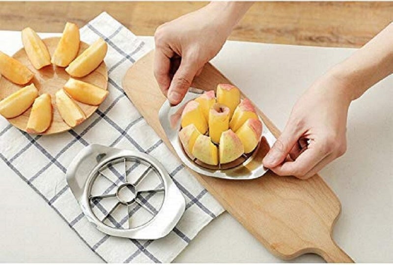 MOBDESK Stainless Steel Apple Cutter with 8 Blades Fruit Slicer Kitchen Accessories Ultra-Sharp,Fruit Cutter 3pcs Nesting Multi-Purpose Plastic Shovel Spoons,Measuring Scoop (O-9658) - Image 4