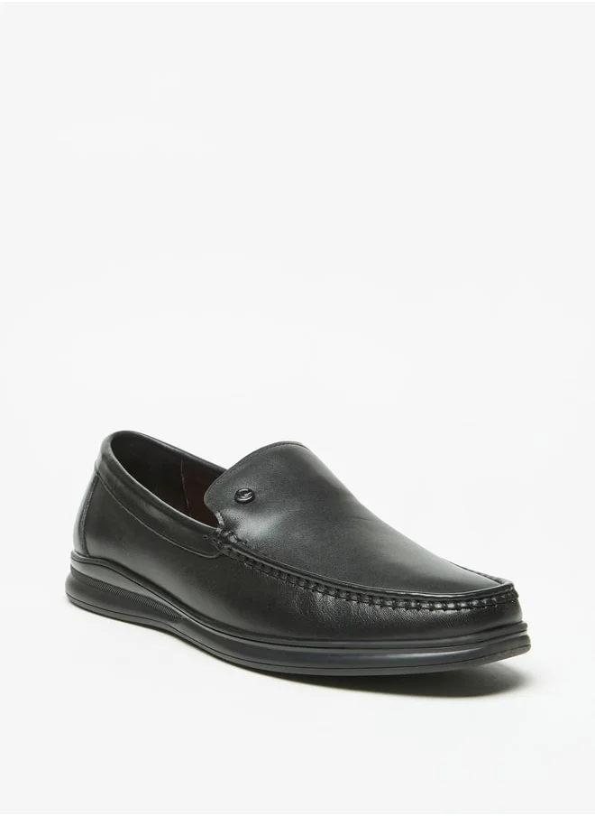 لو كونفورت Men's Solid Slip-On Loafers