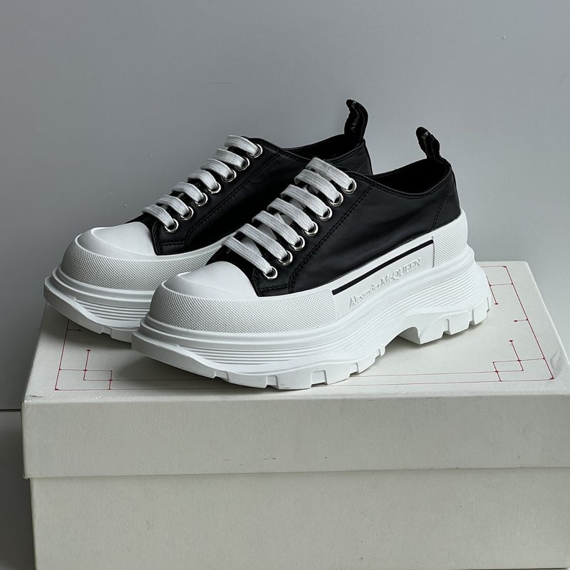 2023 New All-Match Leather Platform White Shoes Men And Women Couple'S Casual Small Height Increasing Muffin Daddy Shoes - Image 3
