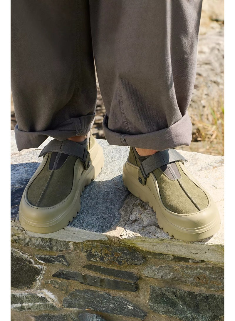 UGG PeakMod Lowcut Shoe Dark Olive Green - Image 5