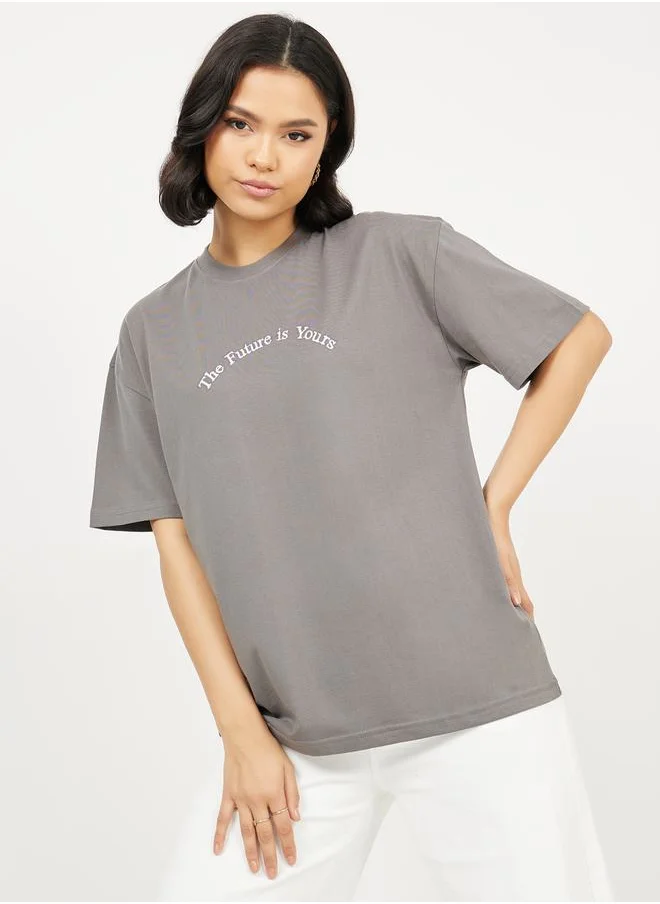 ستايلي Oversized Embroidered Slogan Drop Shoulder T-Shirt