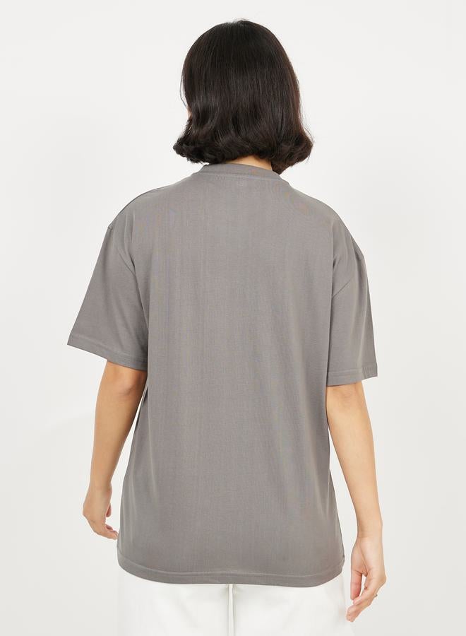 Styli Oversized Embroidered Slogan Drop Shoulder T-Shirt  - Image 4